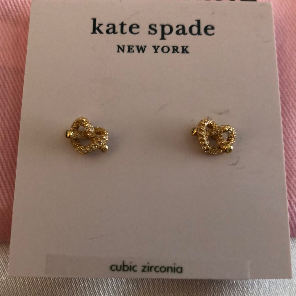 Kate Spade Gold Tone Loves Me Knot Stud Earrings CZ Accents NWT & Dust Bag